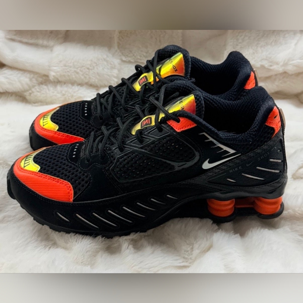 Nike Shox Black and Orange Athletic Sneakers - Picture 6 of 8
